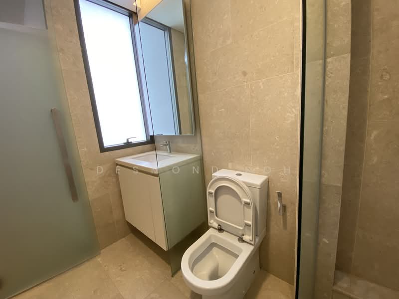 Stratum, 80 Elias Road, 3 Bedrooms, 1,097 sqft, Condominium For Sale, by Desmond Soh, 500137840 - Bathroom - PropertyGuru.com.sg