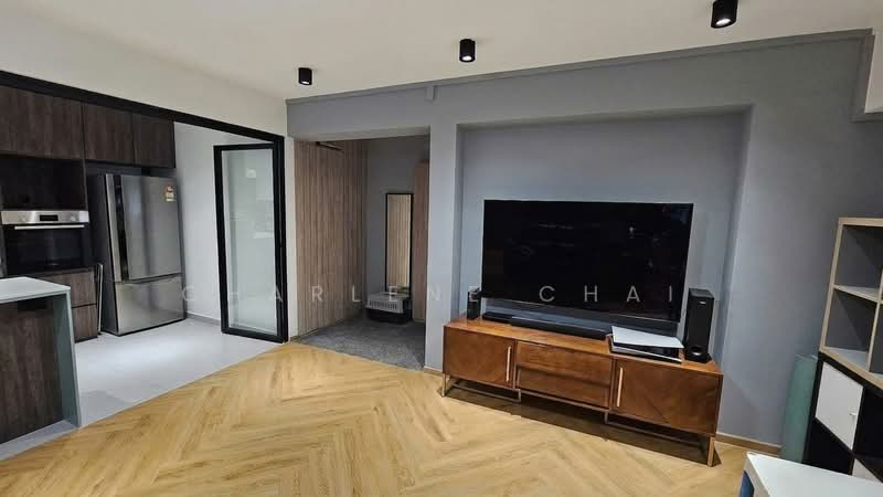 492D Tampines Street 45, 492D Tampines Street 45, 3 Bedrooms, 1,335 sqft, HDB Flat For Sale, by Charlene Chai, 500137842 - Living Room - PropertyGuru.com.sg