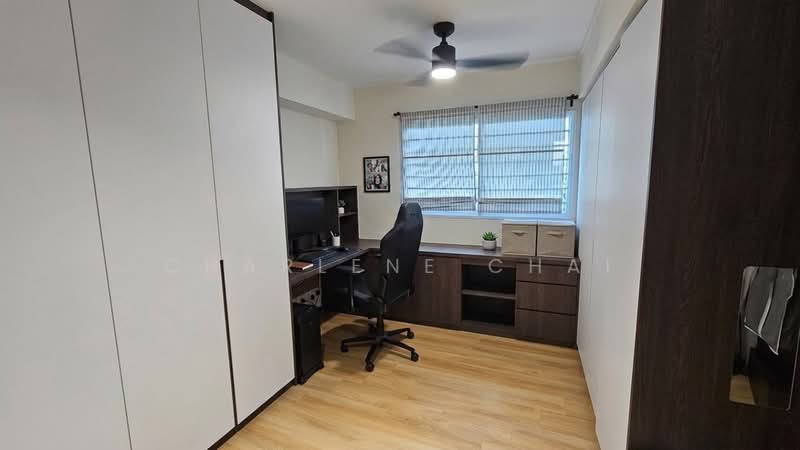 492D Tampines Street 45, 492D Tampines Street 45, 3 Bedrooms, 1,335 sqft, HDB Flat For Sale, by Charlene Chai, 500137842 - Study - PropertyGuru.com.sg