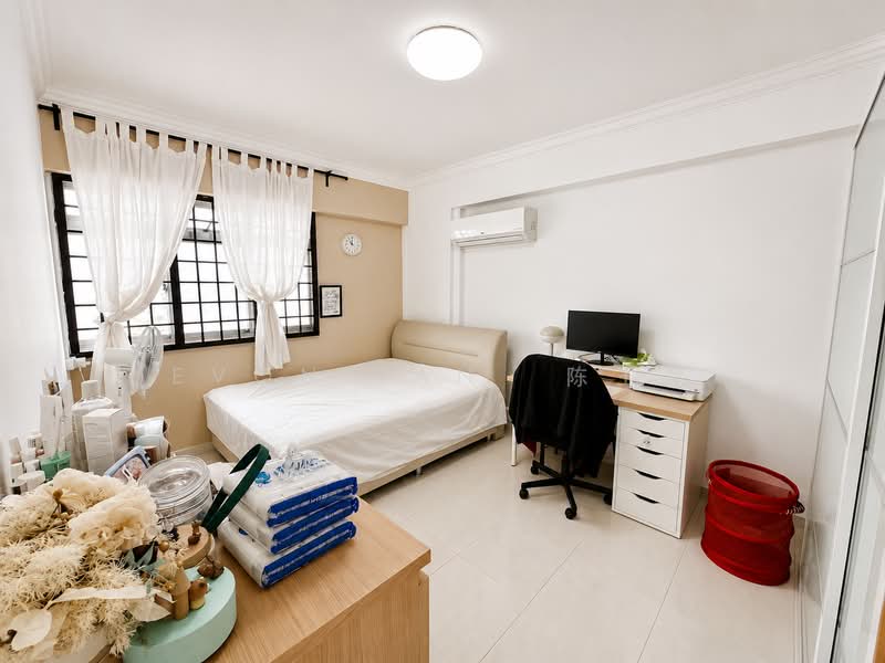 759 Choa Chu Kang North 5, 759 Choa Chu Kang North 5, 4 Bedrooms, 1,572 sqft, HDB Flat For Sale, by Evon Tan 陈玉凤, 500137847 - Bedroom - PropertyGuru.com.sg
