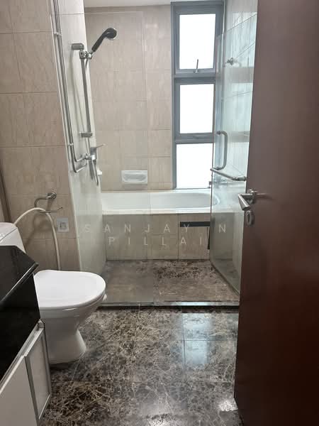 The Madeira, 50 Bukit Batok Street 31, Room Rental, 250 sqft, Condominium For Rent, by Sanjay N Pillai, 500137855 - Bathroom - PropertyGuru.com.sg