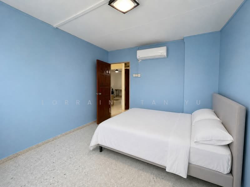 240 Tampines Street 21, 240 Tampines Street 21, 3 Bedrooms, 1,119 sqft, HDB Flat For Sale, by Lorraine Tan Yu Lin, 500137869 - Bedroom - PropertyGuru.com.sg