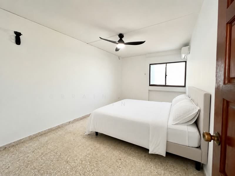 240 Tampines Street 21, 240 Tampines Street 21, 3 Bedrooms, 1,119 sqft, HDB Flat For Sale, by Lorraine Tan Yu Lin, 500137869 - Bedroom - PropertyGuru.com.sg