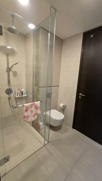 Forett at Bukit Timah, 34A Toh Tuck Road, 1 Bedroom, 474 sqft, Condominium For Rent, by Zan Chia, 500137882 - Bathroom - PropertyGuru.com.sg