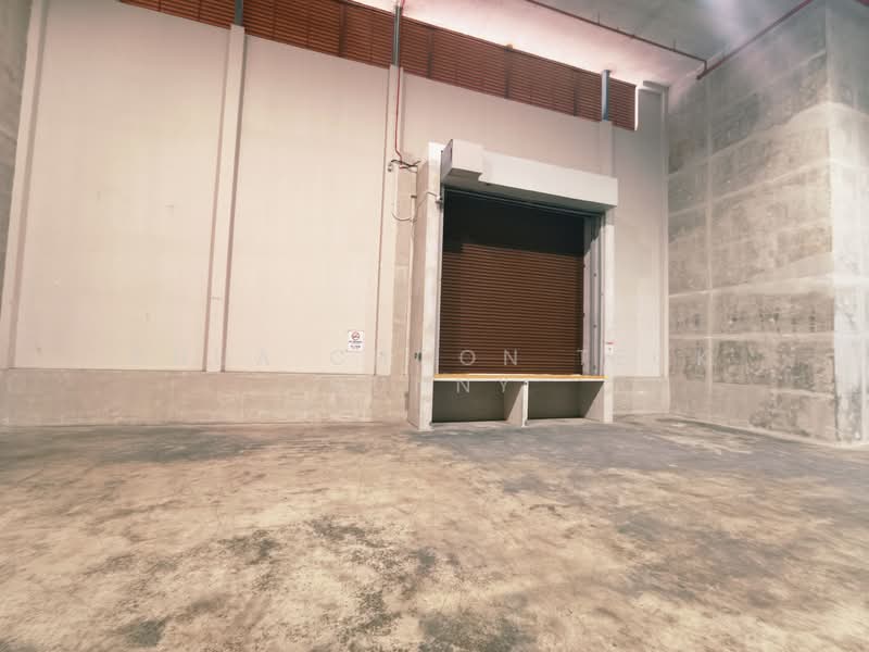 B2 or warehouse Jalan buroh pandan ave large floor plate, , 16,400 sqft, Factory / Workshop (B2) For Rent, by Phua Choon Teck Sunny, 500137884 - Interior - CommercialGuru.com.sg