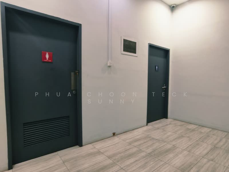 B2 or warehouse Jalan buroh pandan ave large floor plate, , 16,400 sqft, Factory / Workshop (B2) For Rent, by Phua Choon Teck Sunny, 500137884 - Interior - CommercialGuru.com.sg