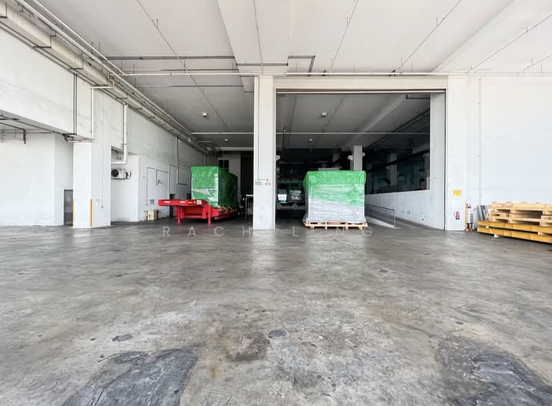 🌟 Tuas warehouse | Ramp up | High ceiling | Direct loading bays | Big power | heavy floor loading, Tuas avenue, 11,104 sqft, Factory / Workshop (B2) For Rent, by Rachel ng, 500137887 - Interior - CommercialGuru.com.sg