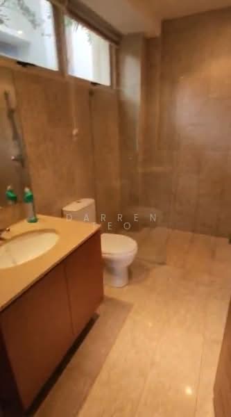 🌟Award Winning Bungalow @ Sunset Estate🌟, , 5 Bedrooms, 5,500 sqft, Bungalow House For Rent, by Darren Teo, 500137889 - Bathroom - PropertyGuru.com.sg