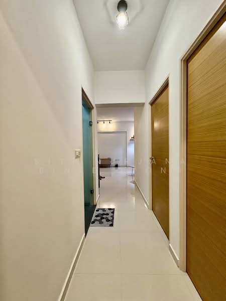 122B Punggol Edge, 122B Edgedale Plains, 3 Bedrooms, 1,001 sqft, HDB Flat For Sale, by Siti Nurjana Binte Oyong, 500137894 - Corridor - PropertyGuru.com.sg
