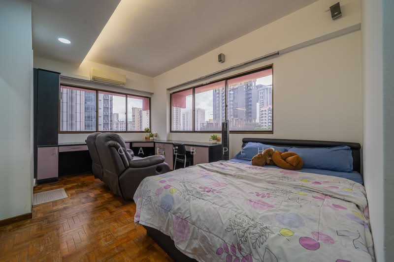 Giffard Mansions, 424 Balestier Road, 4 Bedrooms, 1,755 sqft, Apartment For Sale, by Caleb Peh, 500137907 - Common Bedroom with Ensuite Bathroom - PropertyGuru.com.sg
