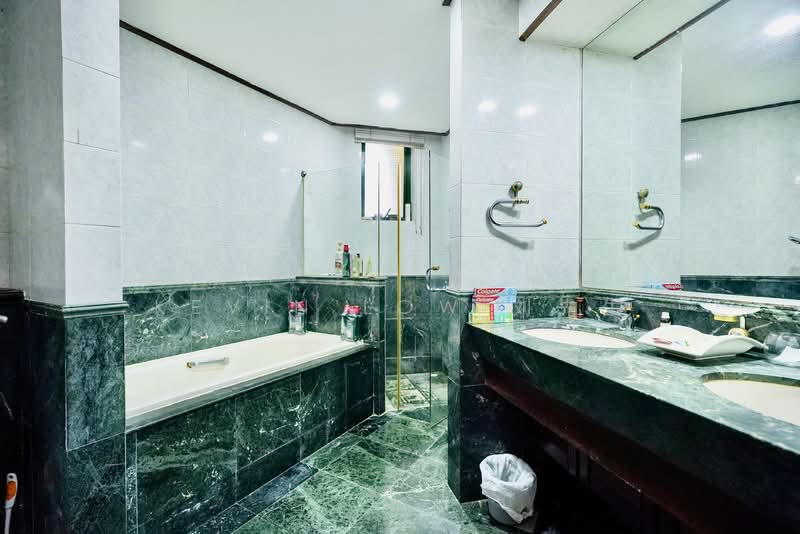 Pebble Bay, 132 Tanjong Rhu Road, 4 Bedrooms, 2,626 sqft, Condominium For Sale, by Kevin Low 刘先生, 500137918 - Bathroom - PropertyGuru.com.sg