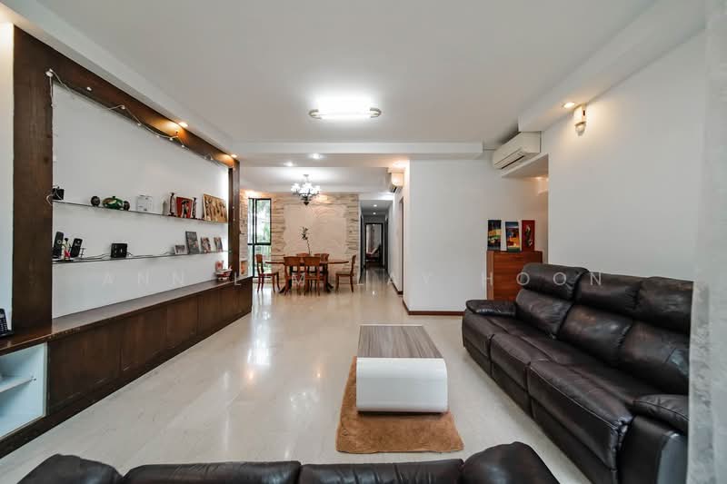 Hilltop Grove, 134A Hillview Avenue, 3 Bedrooms, 1,324 sqft, Condominium For Sale, by Ann Lim Lay Hoon, 500137919 - Living Room - PropertyGuru.com.sg