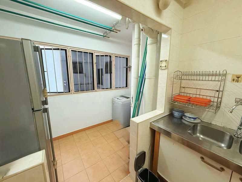 310A Anchorvale Road, 310A Anchorvale Road, 3 Bedrooms, 1,100 sqft, HDB Flat For Rent, by Diana Yow, 500137924 - Kitchen - PropertyGuru.com.sg