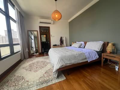 For Rent - River Place