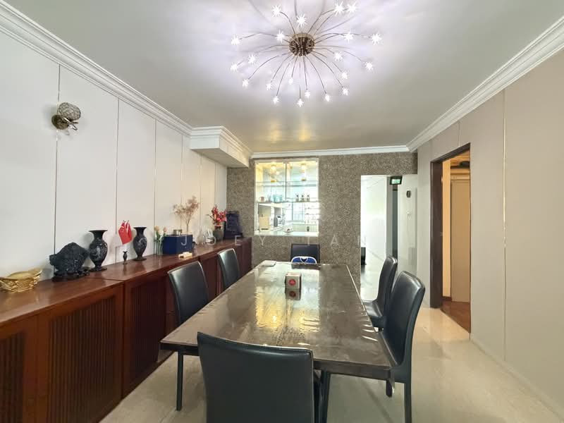 East view garden, East view Garden, 7 Bedrooms, 3,750 sqft, Terraced House For Sale, by Joey Tan, 500137945 - Dining Room - PropertyGuru.com.sg