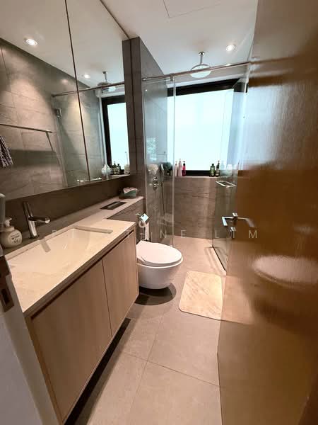Jia, 65 Wilkie Road, 2 Bedrooms, 1,206 sqft, Apartment For Sale, by Pristine Lim, 500137947 - Bathroom - PropertyGuru.com.sg