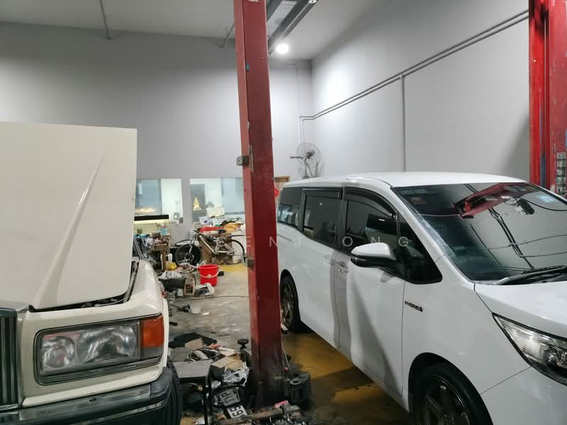 Carros Centre, 60 JALAN LAM HUAT, 1,679 sqft, Factory / Workshop (B2) For Sale, by Vincent Ong, 500137958 - Interior - CommercialGuru.com.sg