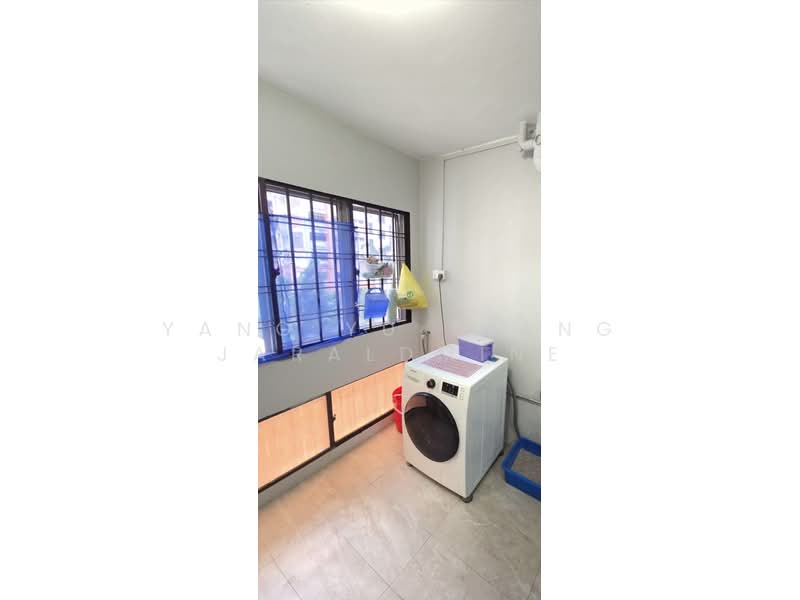 764 Jurong West Street 74, 764 Jurong West Street 74, 4 Bedrooms, 1,323 sqft, HDB Flat For Sale, by Yang Yu Qiang Jaraldmine, 500137971 - Interior - PropertyGuru.com.sg
