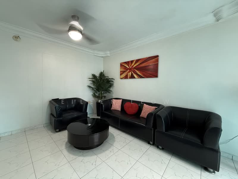 469A Admiralty Drive, 469A Admiralty Drive, Room Rental, 120 sqft, HDB Flat For Rent, by Eileen Leow, 500137975 - Living Room - PropertyGuru.com.sg