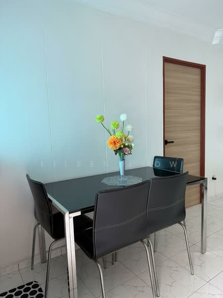 469A Admiralty Drive, 469A Admiralty Drive, Room Rental, 120 sqft, HDB Flat For Rent, by Eileen Leow, 500137975 - Dining Room - PropertyGuru.com.sg