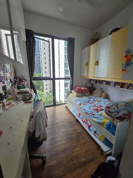 Foresque Residences, 107 Petir Road, 3 Bedrooms, 1,238 sqft, Condominium For Sale, by Nur Ayat, 500137992 - Bedroom - PropertyGuru.com.sg