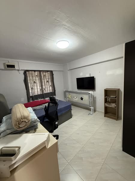 205 Toa Payoh North, 205 Toa Payoh North, 2 Bedrooms, 700 sqft, HDB Flat For Sale, by Raymond Goh, 500137993 - Bedroom - PropertyGuru.com.sg
