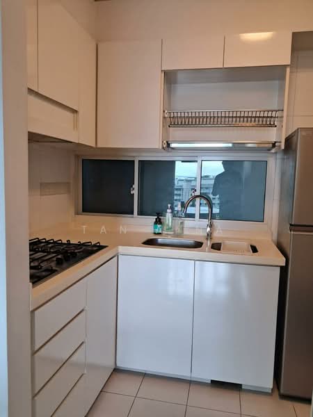 588A Ang Mo Kio Street 52, 588A Ang Mo Kio Street 52, 3 Bedrooms, 968 sqft, HDB Flat For Rent, by Tan Anna, 500138004 - Kitchen - PropertyGuru.com.sg