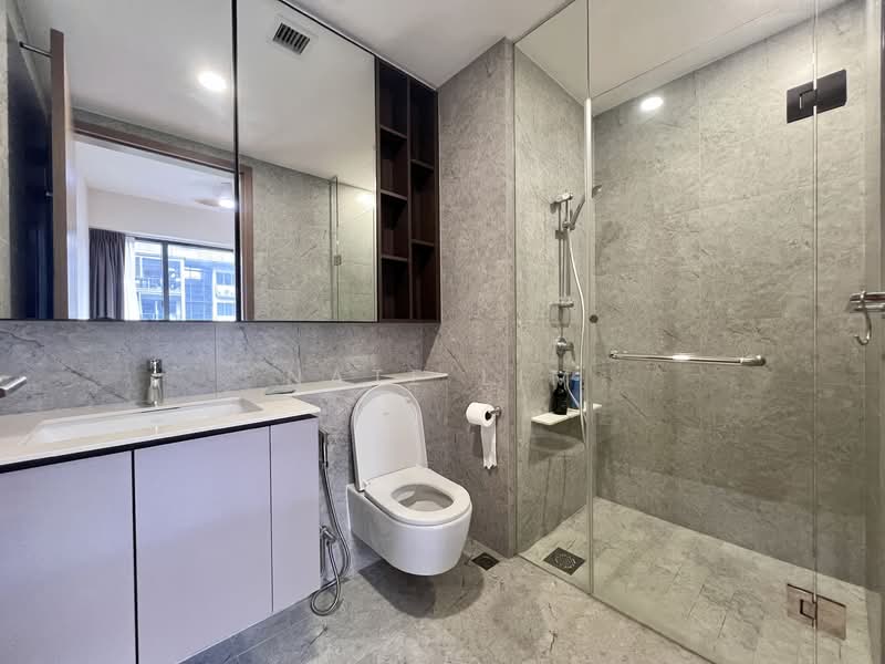 Verdale, 16 De Souza Avenue, 2 Bedrooms, 732 sqft, Condominium For Sale, by Nate Lim, 500138009 - Master Bathroom - PropertyGuru.com.sg