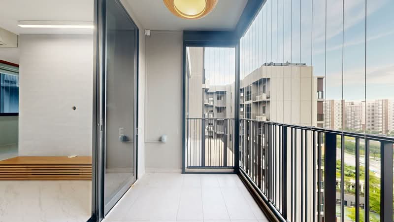 Le Quest, 6 Bukit Batok Street 41, 3 Bedrooms, 980 sqft, Condominium For Sale, by Edwin Lee, 500138023 - Balcony - PropertyGuru.com.sg