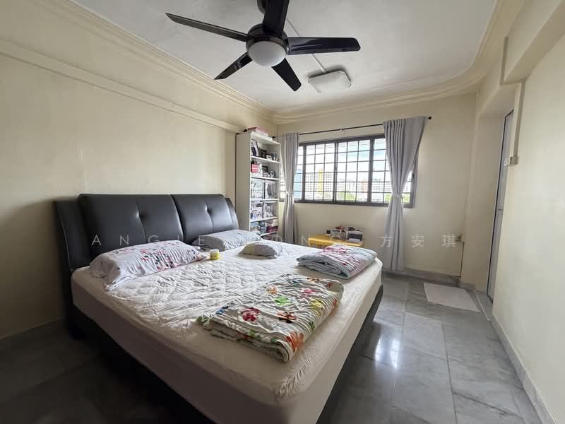 437 Jurong West Avenue 1, 437 Jurong West Avenue 1, 3 Bedrooms, 1,206 sqft, HDB Flat For Sale, by Angie Hong 方安琪, 500138046 - Bedroom - PropertyGuru.com.sg