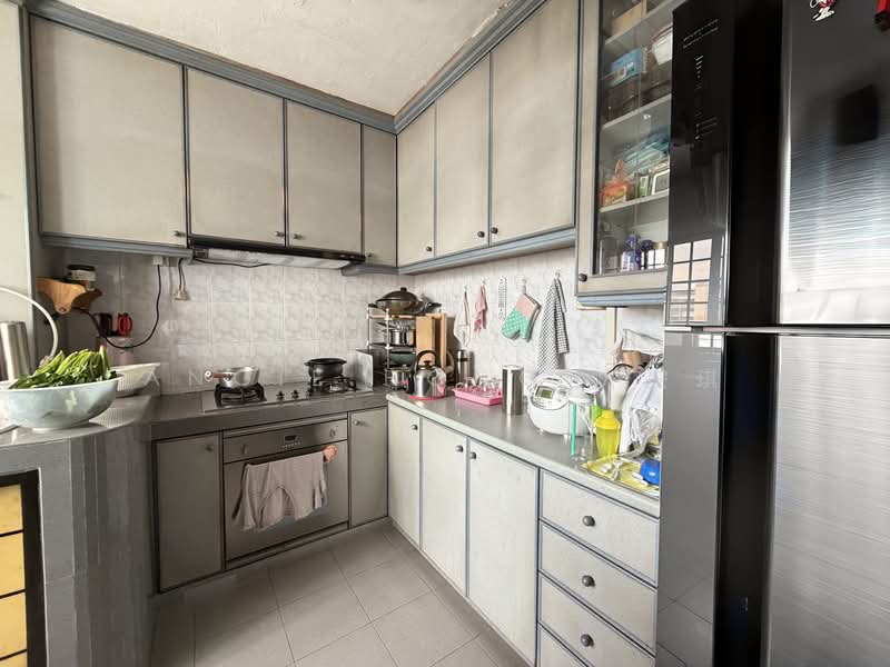 437 Jurong West Avenue 1, 437 Jurong West Avenue 1, 3 Bedrooms, 1,206 sqft, HDB Flat For Sale, by Angie Hong 方安琪, 500138046 - Kitchen - PropertyGuru.com.sg