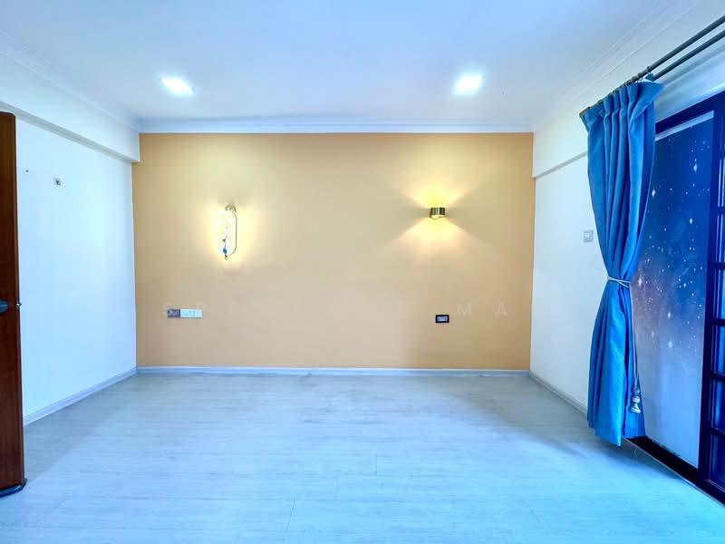 Kismi Place, , 7 Bedrooms, 2,500 sqft, Cluster House For Sale, by Spenncer Mak, 500138048 - Living Room - PropertyGuru.com.sg
