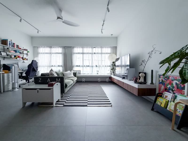620B Tampines Street 61, 620B Tampines Street 61, 3 Bedrooms, 1,216 sqft, HDB Flat For Sale, by Zameer Serlan, 500138055 - Living - PropertyGuru.com.sg