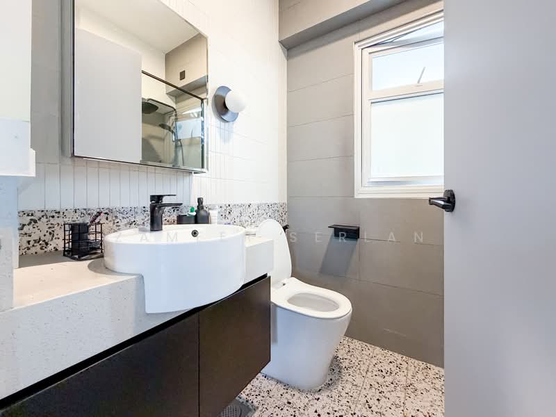 620B Tampines Street 61, 620B Tampines Street 61, 3 Bedrooms, 1,216 sqft, HDB Flat For Sale, by Zameer Serlan, 500138055 - Bathroom - PropertyGuru.com.sg
