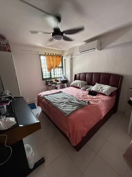 85C Lorong 4 Toa Payoh, 85C Lorong 4 Toa Payoh, 2 Bedrooms, 840 sqft, HDB Flat For Sale, by Charlie Ethan Chia, 500138076 - Bedroom - PropertyGuru.com.sg