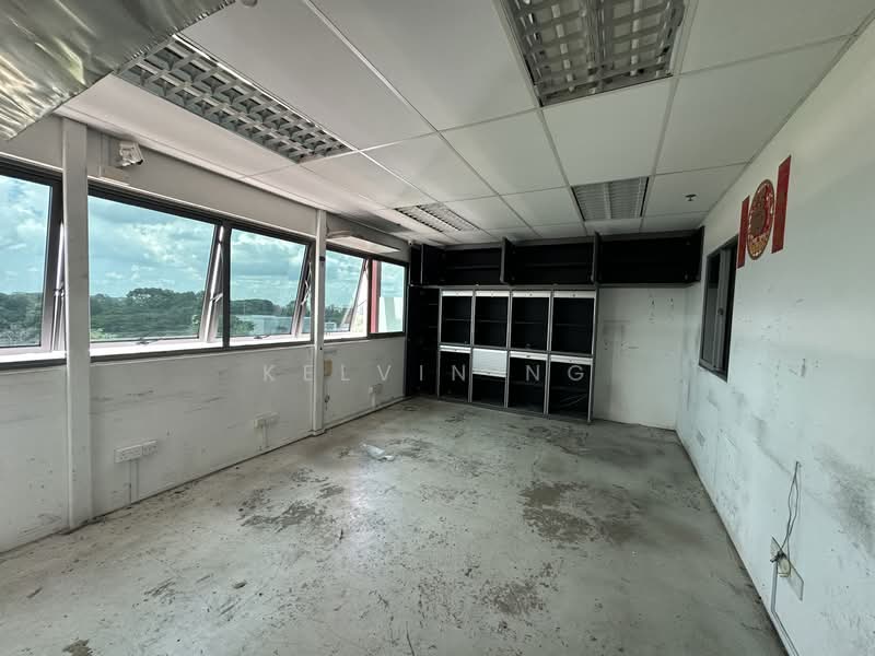 Car Workshop/ Claim Centre in Kaki Bukit Area ! Ample Parking nearby, Eunos / Geylang / Paya Lebar, 1,400 sqft, Factory / Workshop (B2) For Rent, by Kelvin Ng, 500138080 - Interior - CommercialGuru.com.sg
