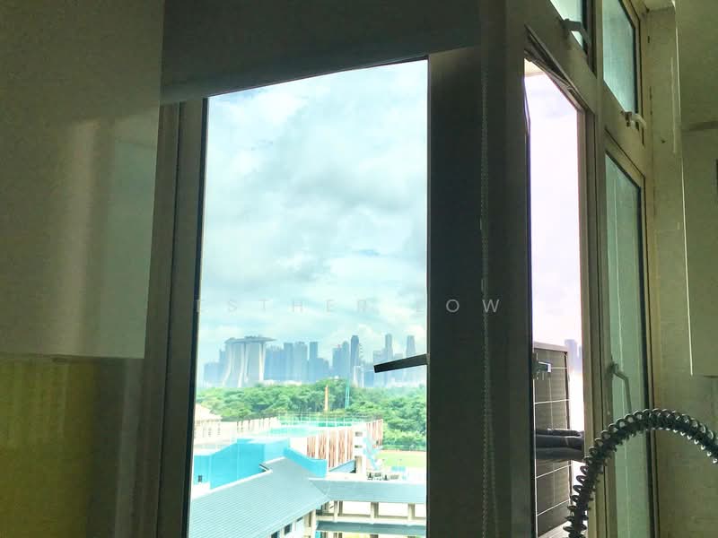 Emerald East, 8D Tanjong Rhu Road, 3 Bedrooms, 1,251 sqft, Apartment For Rent, by Esther Low, 500138098 - View - PropertyGuru.com.sg