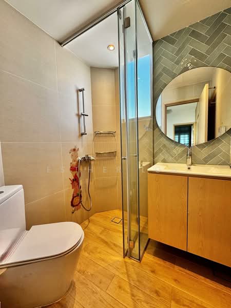 Emerald East, 8D Tanjong Rhu Road, 3 Bedrooms, 1,251 sqft, Apartment For Rent, by Esther Low, 500138098 - Bathroom - PropertyGuru.com.sg