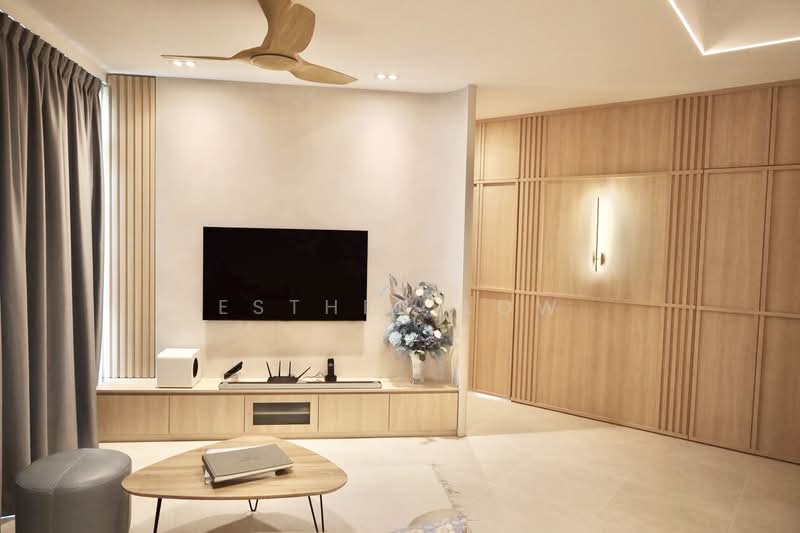 Emerald East, 8D Tanjong Rhu Road, 3 Bedrooms, 1,251 sqft, Apartment For Rent, by Esther Low, 500138098 - Living Room - PropertyGuru.com.sg