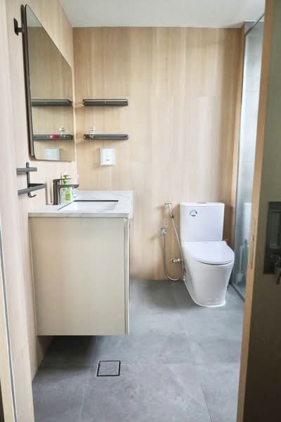 Emerald East, 8D Tanjong Rhu Road, 3 Bedrooms, 1,251 sqft, Apartment For Rent, by Esther Low, 500138098 - Bathroom - PropertyGuru.com.sg