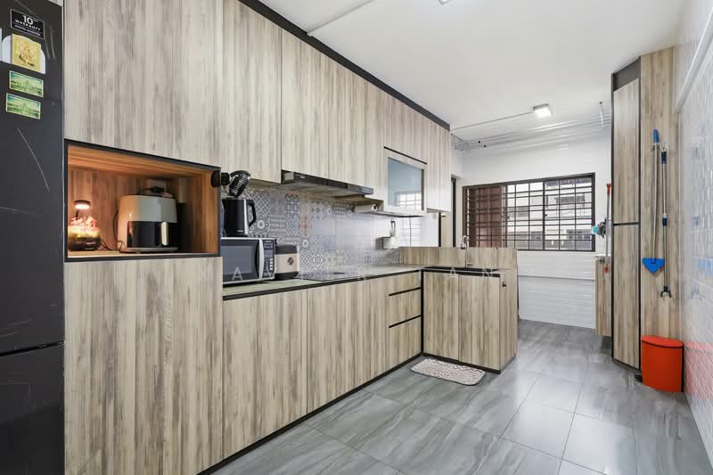 For Sale - 161 Bukit Batok Street 11