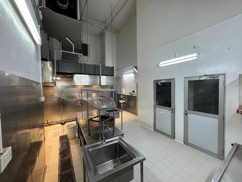 Food Factory Central Kitchen Ramp Up 40 Footer Access HACCP Compliant, Admiralty St, West Admiralty Rd, Sembawang Drive, Woodlands Ave 10, 3,852 sqft, Factory / Workshop (B2) For Rent, by Alex Goh, 500138105 - Kitchen - CommercialGuru.com.sg