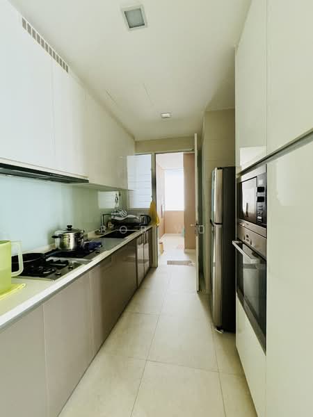 d'Leedon (Former Farrer Court), 5 Leedon Heights, 3 Bedrooms, 1,475 sqft, Condominium For Sale, by Bob Wu, 500138113 - Kitchen - PropertyGuru.com.sg