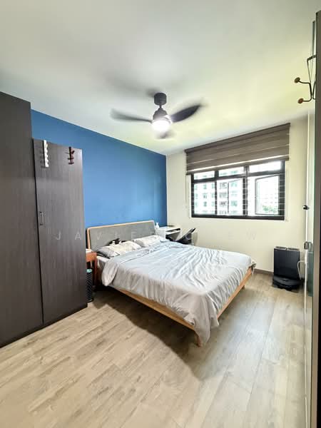 420C Northshore Drive, 420C Northshore Drive, 3 Bedrooms, 1,012 sqft, HDB Flat For Sale, by Javier Chew, 500138116 - Bedroom - PropertyGuru.com.sg