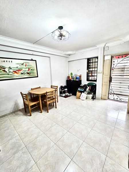 639 Jurong West Street 61, 639 Jurong West Street 61, 3 Bedrooms, 1,076 sqft, HDB Flat For Sale, by Stanley Tan, 500138119 - Dining Room - PropertyGuru.com.sg