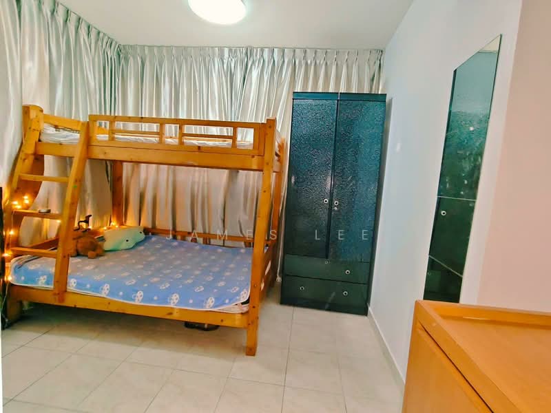 414 Commonwealth Avenue West, 414 Commonwealth Avenue West, 4 Bedrooms, 1,345 sqft, HDB Flat For Sale, by James Lee, 500138126 - Bedroom - PropertyGuru.com.sg