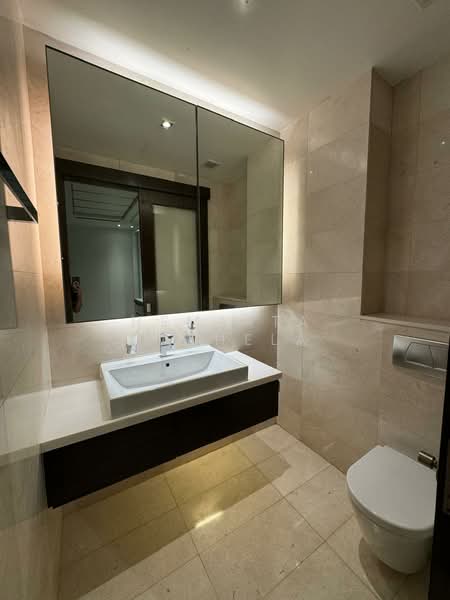 The Greenwood, 205 Greenwood Avenue, 5 Bedrooms, 3,025 sqft, Cluster House For Rent, by Hemlata Pathela, 500138155 - Bathroom - PropertyGuru.com.sg