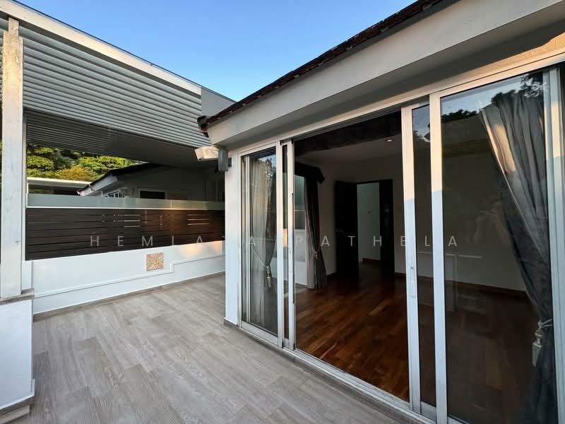 The Greenwood, 205 Greenwood Avenue, 5 Bedrooms, 3,025 sqft, Cluster House For Rent, by Hemlata Pathela, 500138155 - Exterior - PropertyGuru.com.sg
