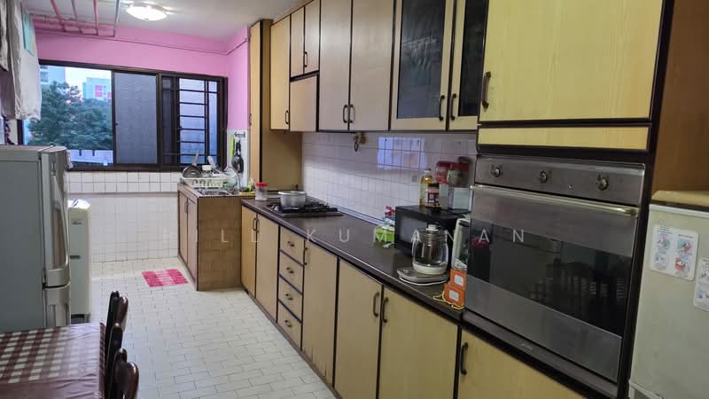602 Yishun Street 61, 602 Yishun Street 61, 3 Bedrooms, 904 sqft, HDB Flat For Sale, by Bill Kumanan, 500138162 - Kitchen - PropertyGuru.com.sg