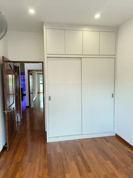 Telok Kurau Lorong J, , 5 Bedrooms, 2,000 sqft, Terraced House For Rent, by Waichung Poon, 500138170 - Bedroom 4 - PropertyGuru.com.sg